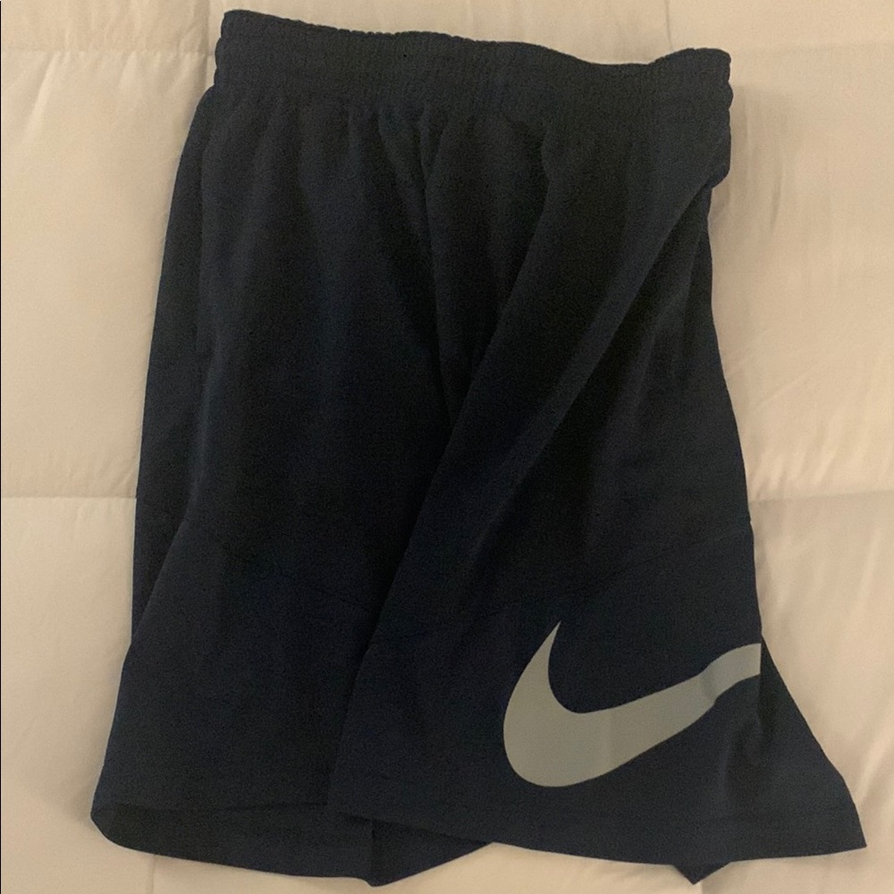 Nike Men’s Navy Athletic Shirts Size Large Pockets